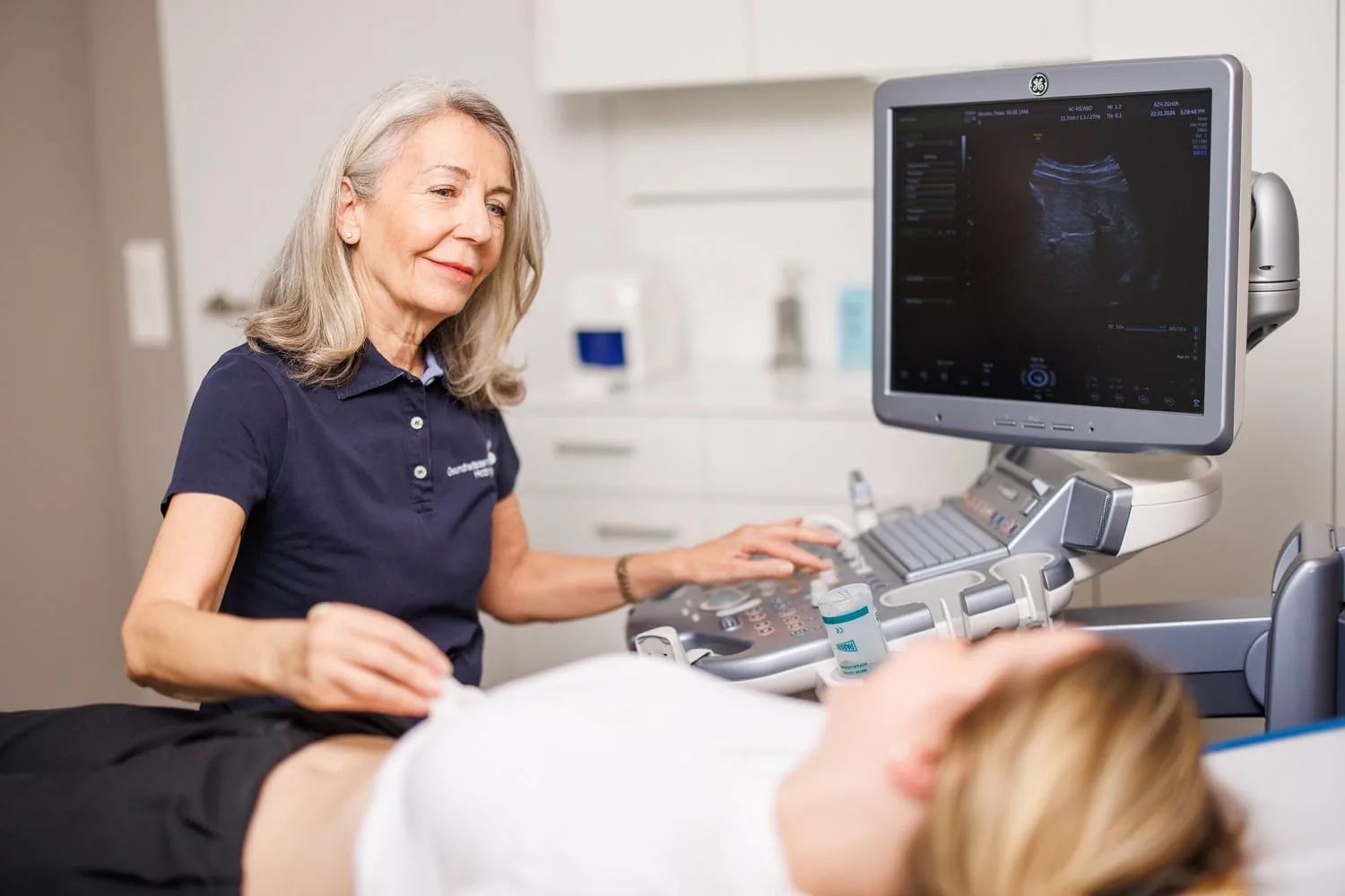 Ultrasound examination at the GP practice